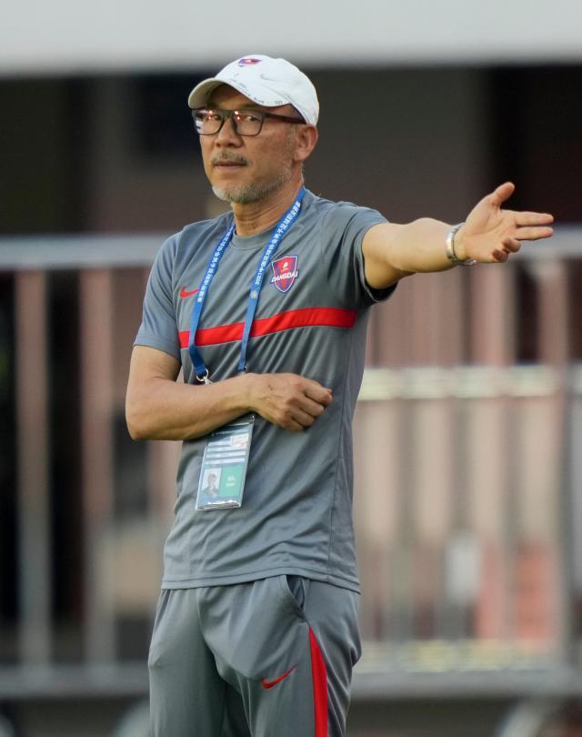 世界杯官网-惊艳开局难掩危局 重庆更需抓紧确定生存模式